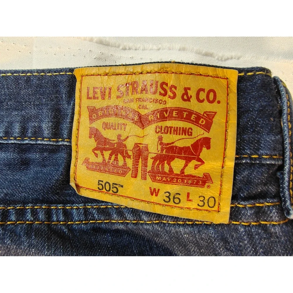Levis 505 Mens Reg Fit Straight Leg Jeans Dark Wash Indigo Blue Classic 36x30